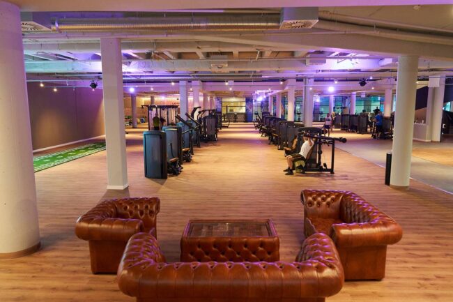 230221_SCE_wandsbek_01 751_look_mid_(1280_x_1024)