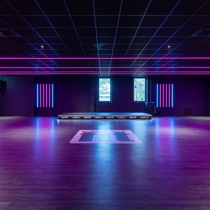 Fitness Kursraum Beleuchtung made by Aschenbach