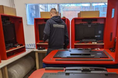 Info-Terminal Produktion bei Aschenbach