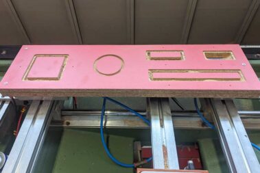 Info-Terminal Produktion bei Aschenbach