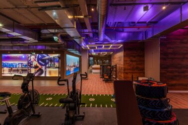 SportsClub Hamburg Hafencity: Licht und Sound von Aschenbach TechnikDesign