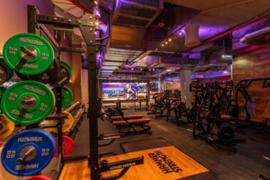 SportsClub Hamburg Hafencity: Licht und Sound von Aschenbach TechnikDesign