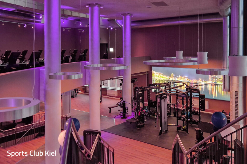 Markenstärkung mit Licht in Fitnessstudios am Beispiel Sports Club Markenstärkung mit Licht in Fitnessstudios am Beispiel Sports Club