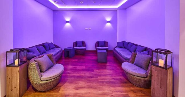 Lounge im Fitnessstudio - Beispiel